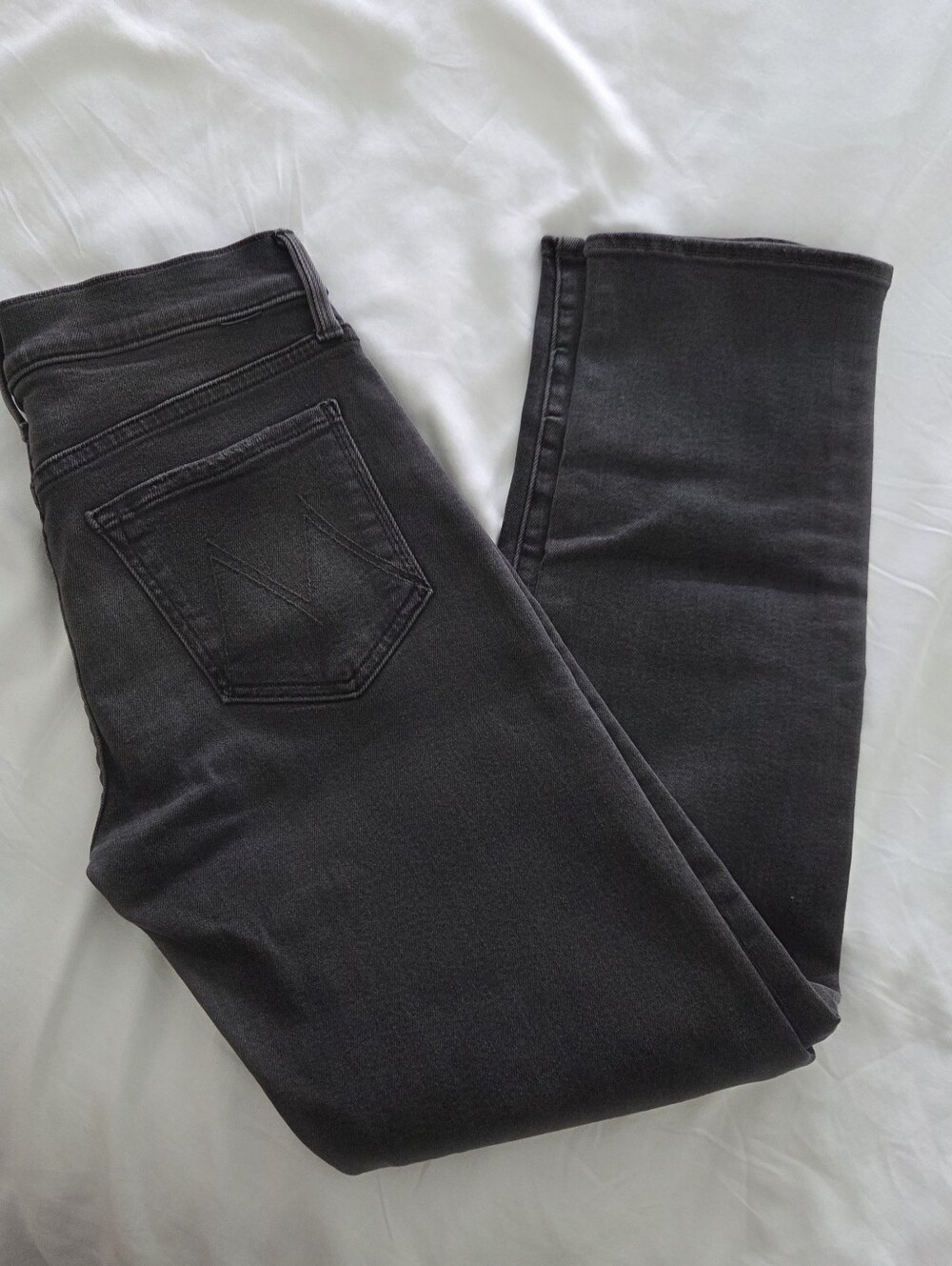 MOTHER JEANS- The Mid Rise Hiker Hover Size 27 - Picture 10 of 10